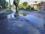 Прорыв водопровода на Чайкиной в Таганроге